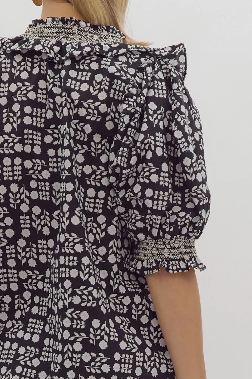 Black & White Cotton Top w/ Ruffled Details