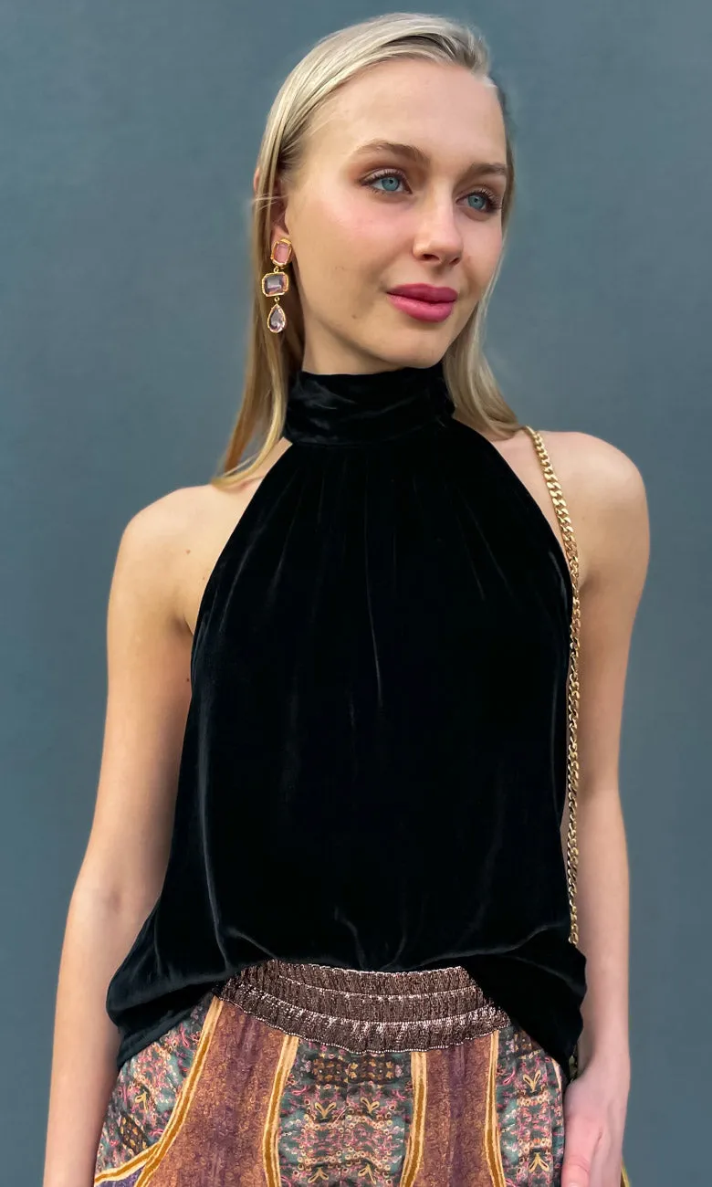 Hoss Black Velvet Halter